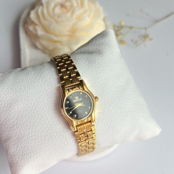 Seifco Circle gold X black