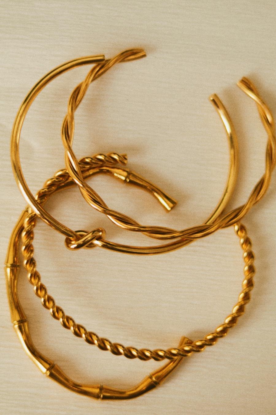 Free Size Bracelet Bundle – 4 Pieces