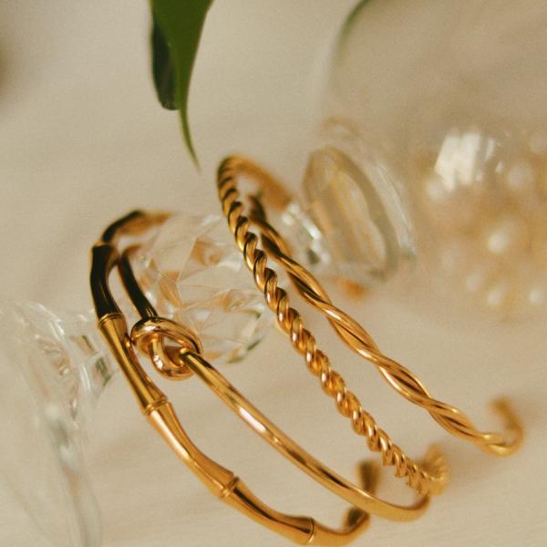 Free Size Bracelet Bundle – 4 Pieces